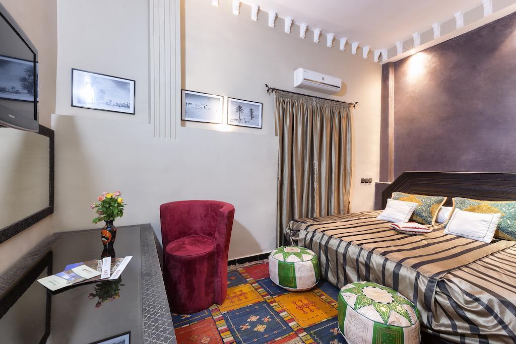 Hotel Azoul ورزازات المظهر الخارجي الصورة